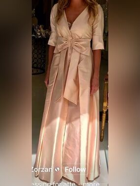 Tiziano Zorzan Formal Gown | Made in Italy |IT 44/US 8/10. New with Tags. $1600